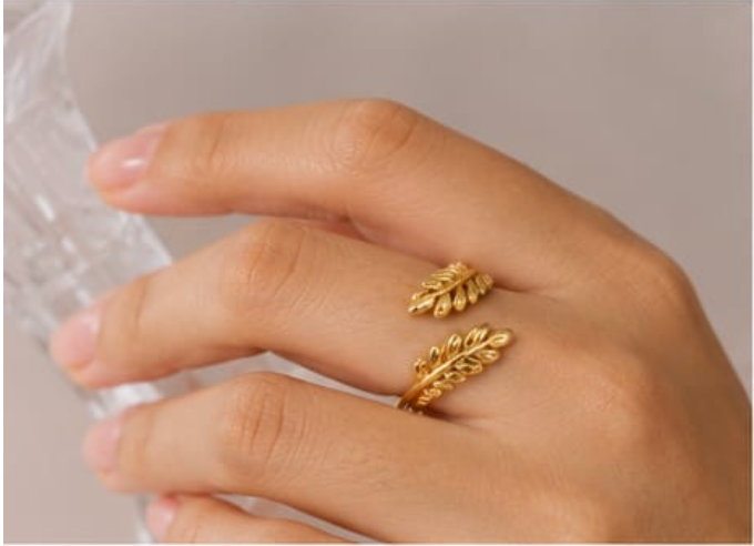 Golden Laurel Leaf Adjustable Ring