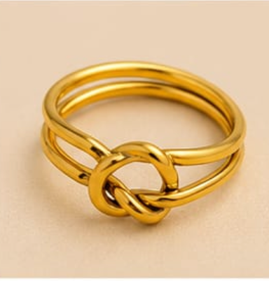 Golden Knot Ring