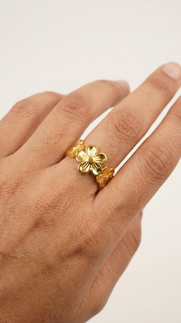 Golden Daisy Adjustable Ring